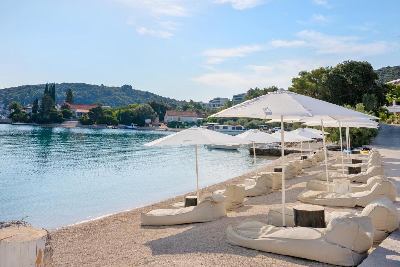 Tara'S Lodge Zrnovo 외부 사진